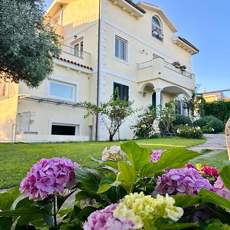 Villa Luce B&B Olbia Esterno foto